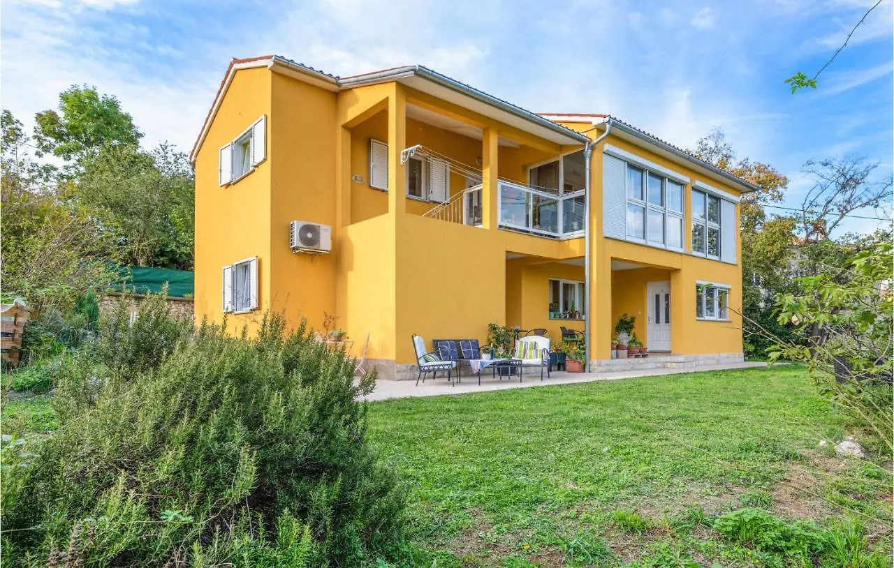 Beautiful Apartment In Labin With Wi-Fi
