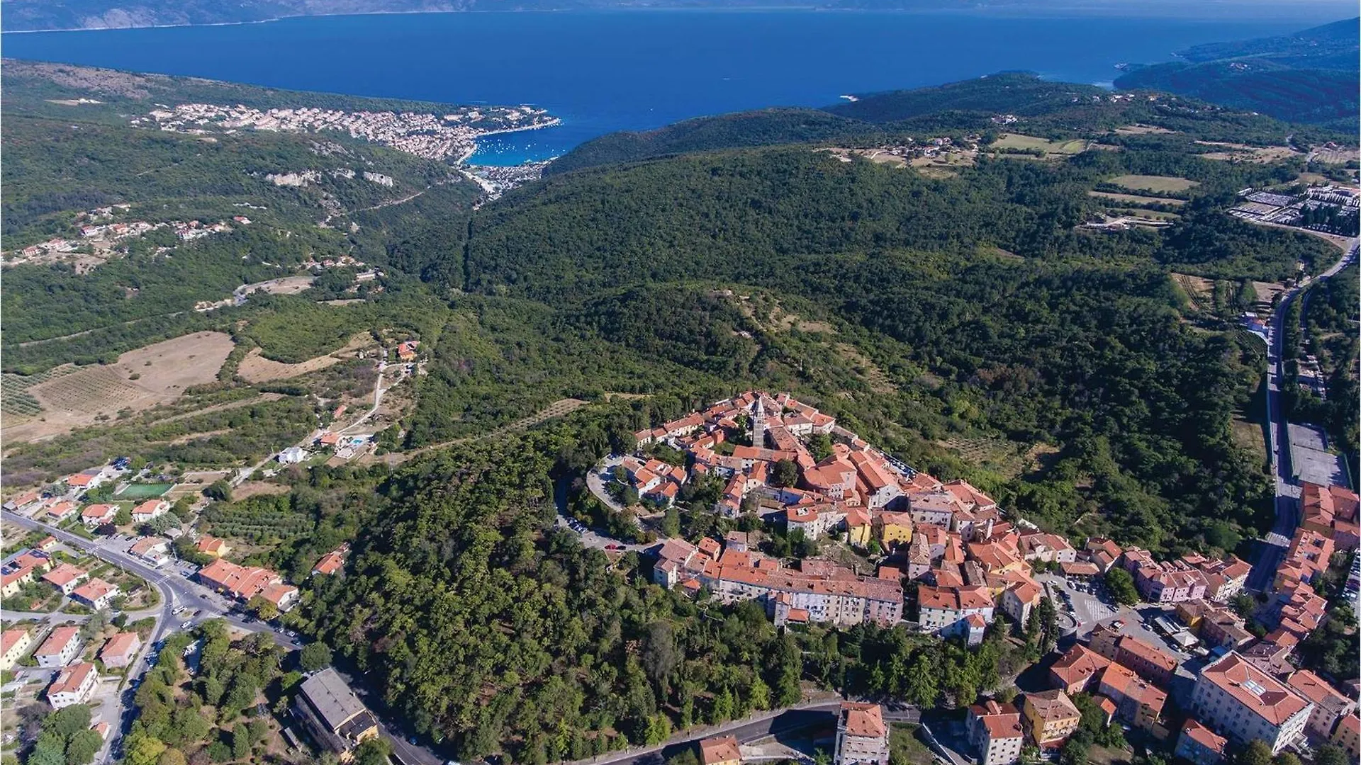 Beautiful Apartment In Labin With Wi-Fi